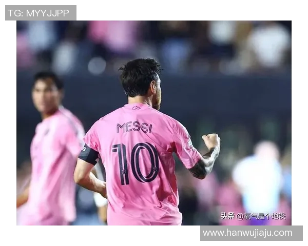 足球界独一无二的传奇人物诞生：他如何改变了比赛与历史的进程