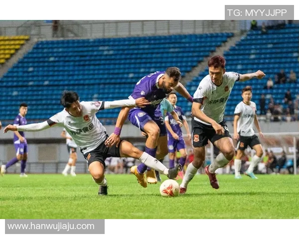 贾姓足球球员大全盘点及其在各大联赛中的表现与成就